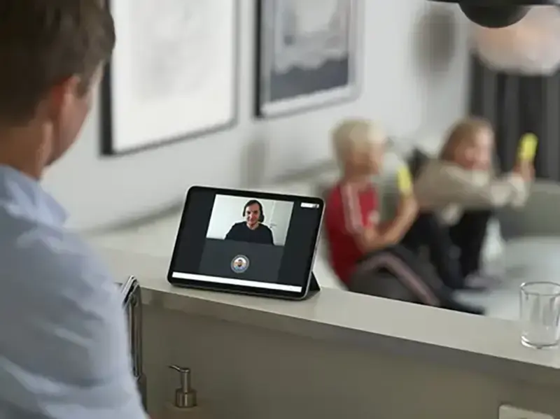 Mand til møde på ipad